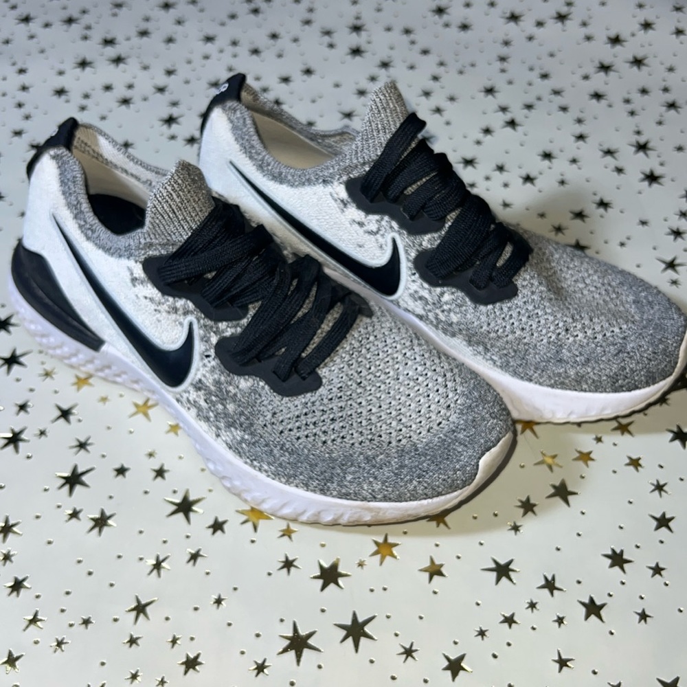 Nike Epic React, women’s size 6.5.